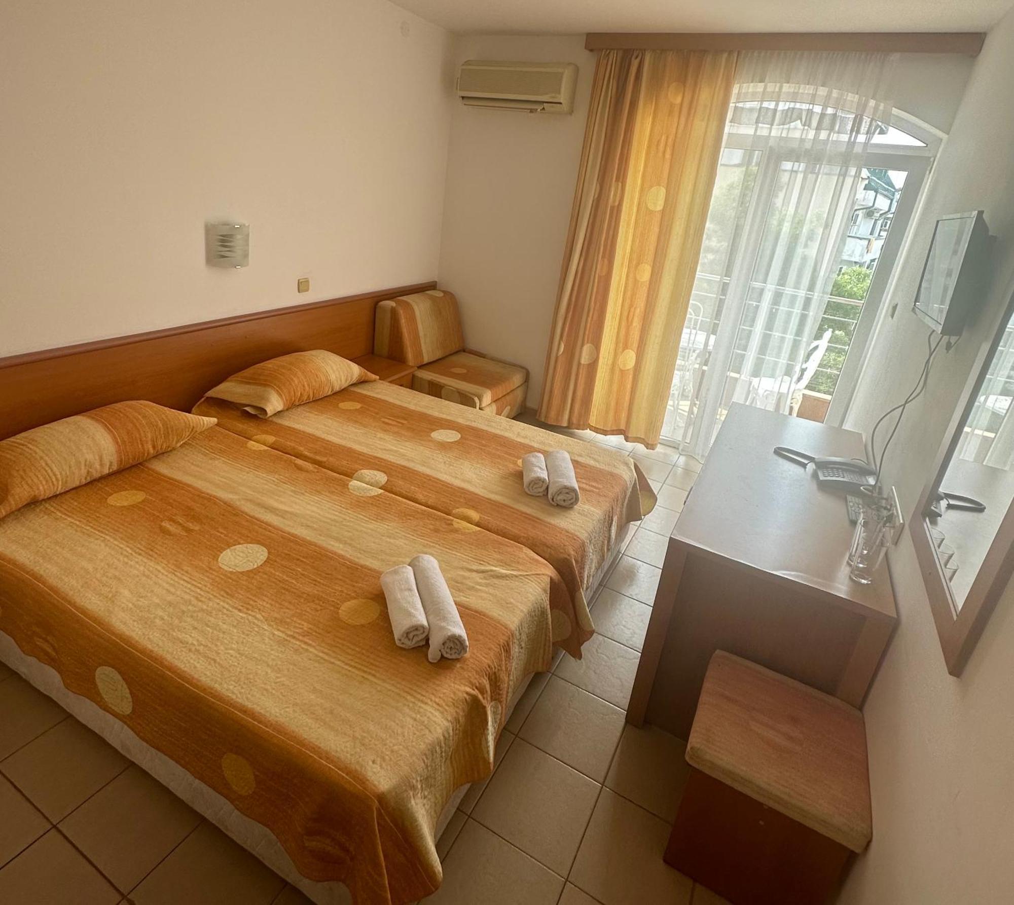 Concordia Plaza 2 Hotel พรีมอร์สโก ภายนอก รูปภาพ